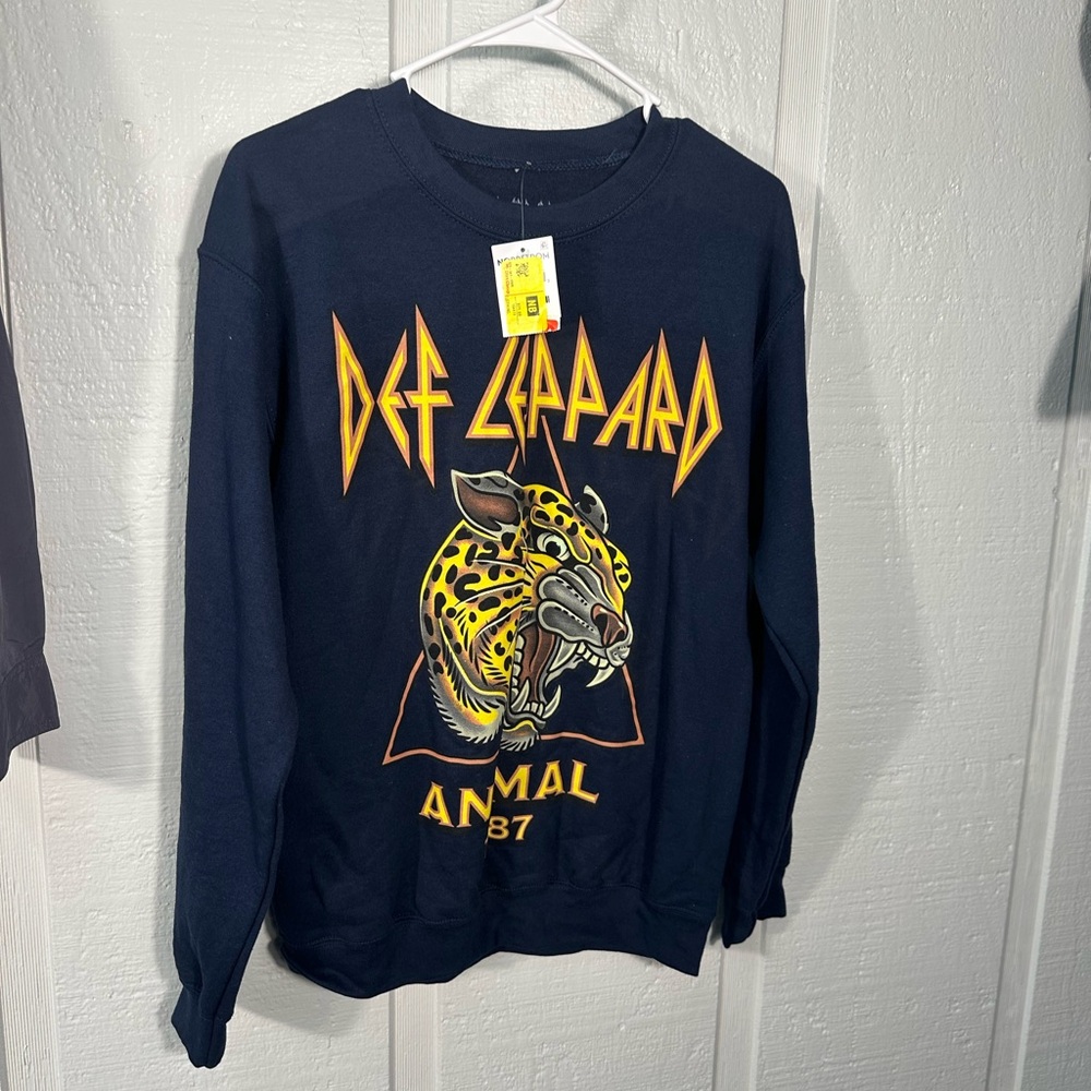 Def Leppard  Animal 1987 Navy Sweatshirt Size Small NWOT